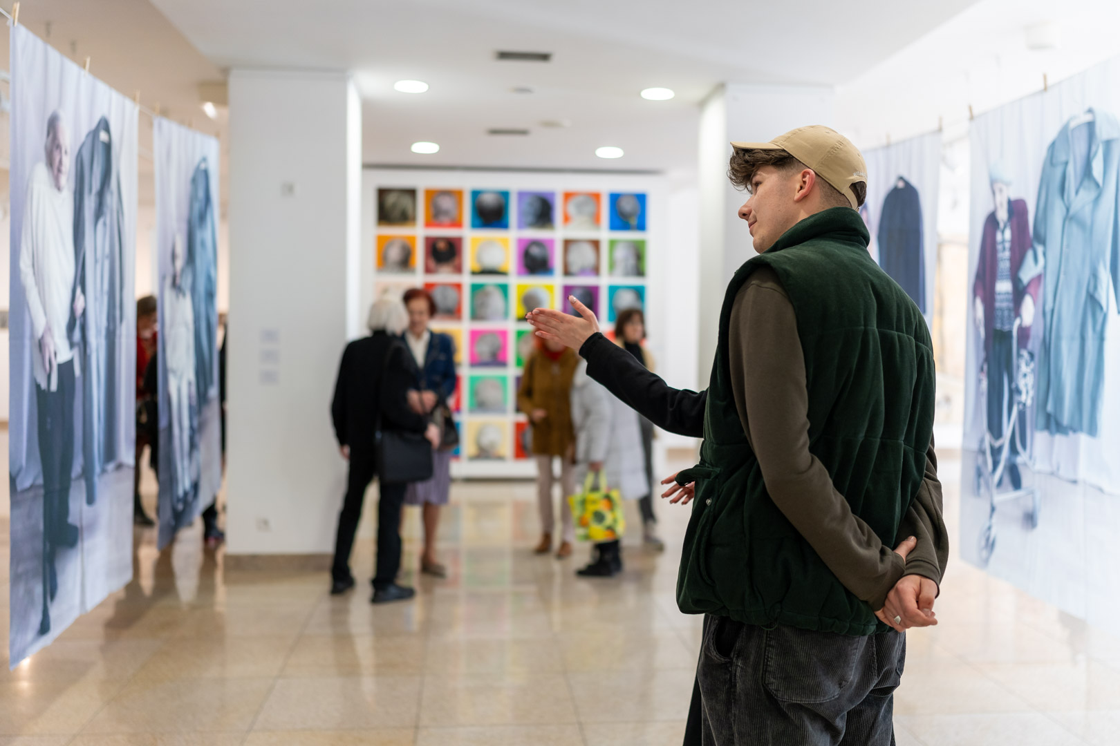 Fotorelacja z wernisażu 3 Festiwalu FOTOPERYFERIE 2024